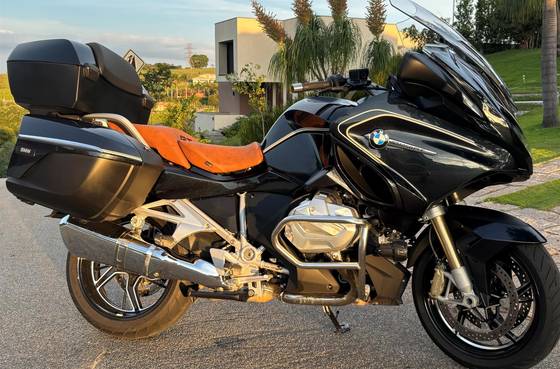 BMW R 1250 RT BMW R 1250 RT